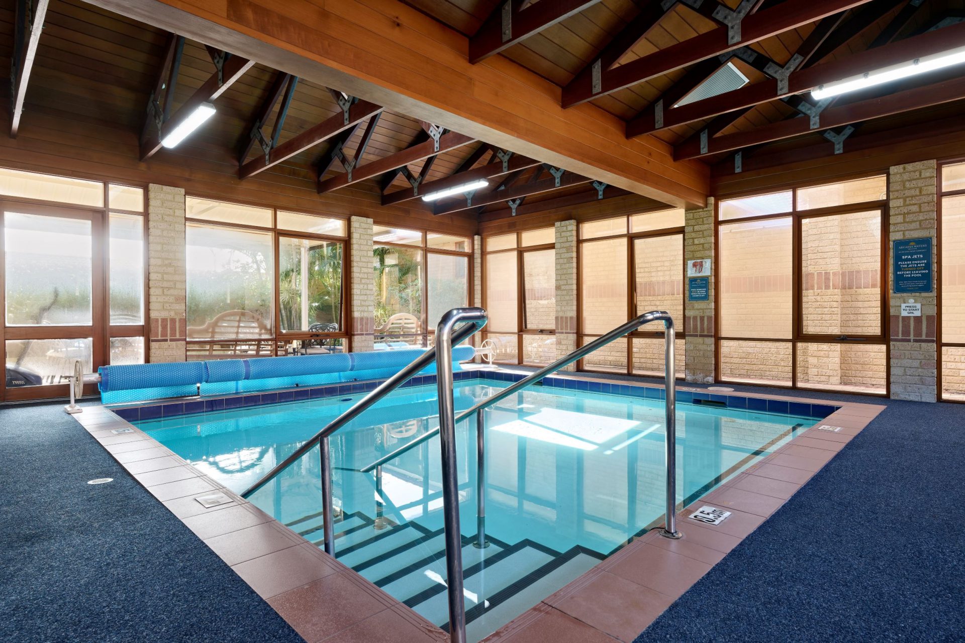 Bicton-HydrotherapyPool-028-1920x1280.jpg